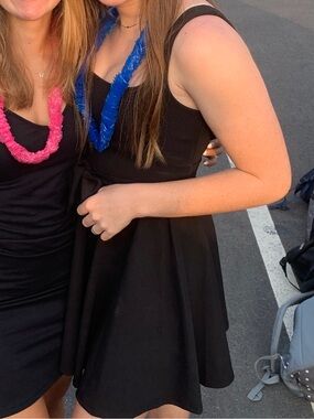 Lucy in the sky Black dress